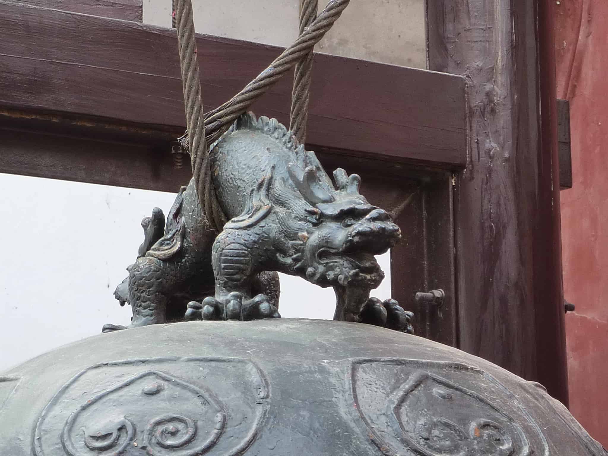 Poignée de cloche de dragon chinoise